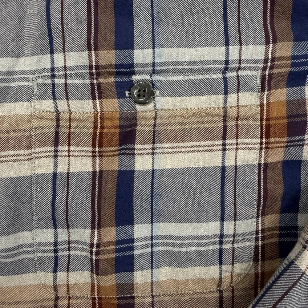 The North Face Navy Blue Plaid Long Sleeve Button Down Shirt Men's Size Medium